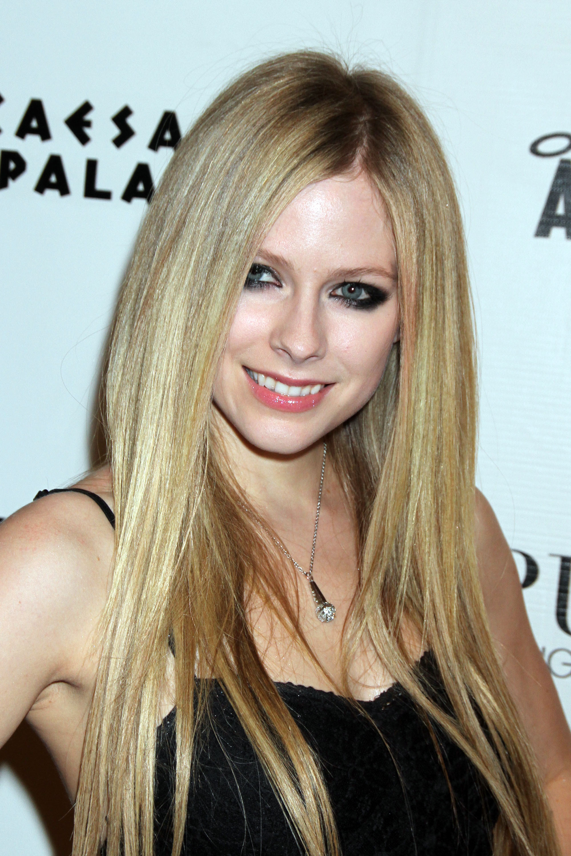 Avril Lavigne celebrates MAGIC with official Abbey Dawn After-Party | Picture 64526